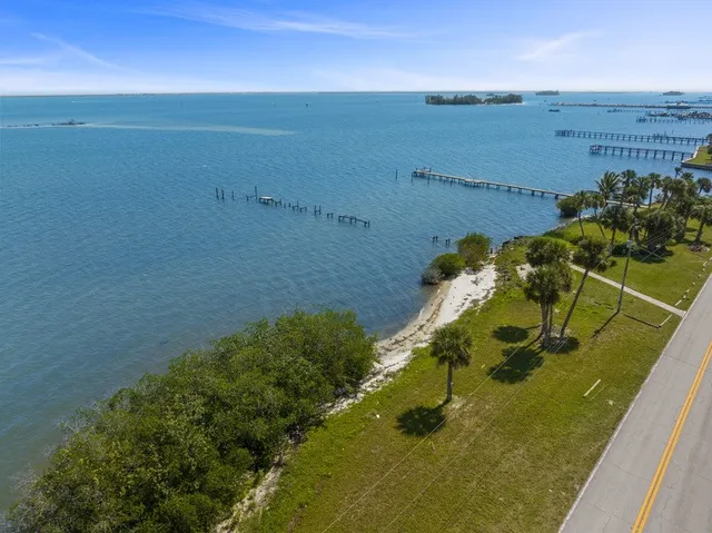 $2,450,000 | 13095 North Indian River Drive, Sebastian, FL 32958