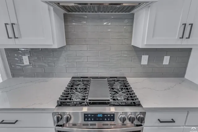 $419,900 | 2628 East 26th Court, Lawrence, KS 66046