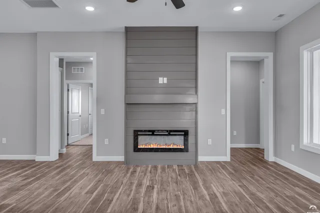 $419,900 | 2628 East 26th Court, Lawrence, KS 66046