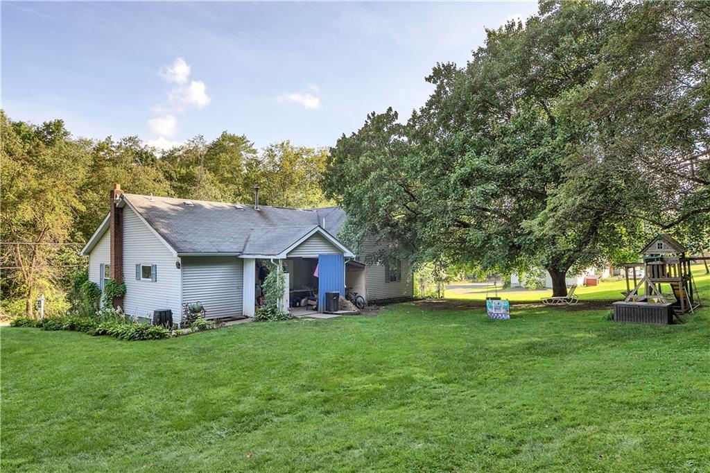 253 Euclid Road Butler, PA 16001 - Photo 3 of 25 Gallery Image 3
