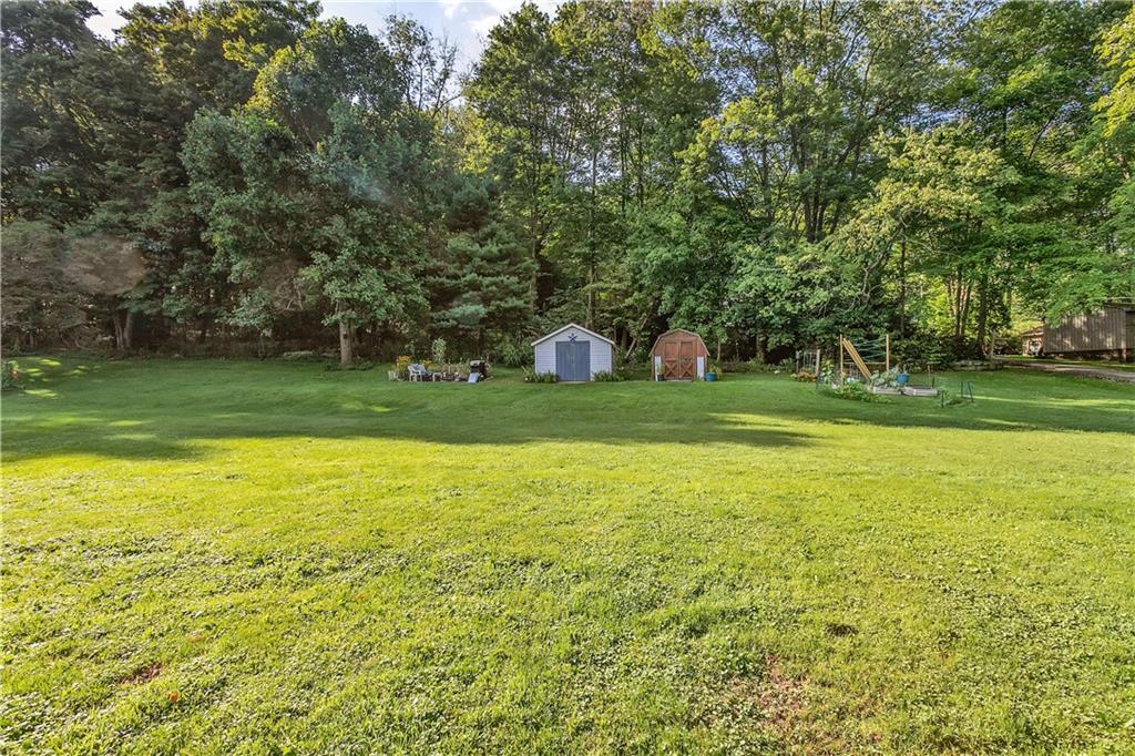 253 Euclid Road Butler, PA 16001 - Photo 6 of 25 Gallery Image 6