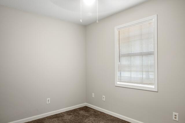 811 Stiles Road LaFayette, GA 30728 - Photo 25 of 36 GUEST BEDROOM