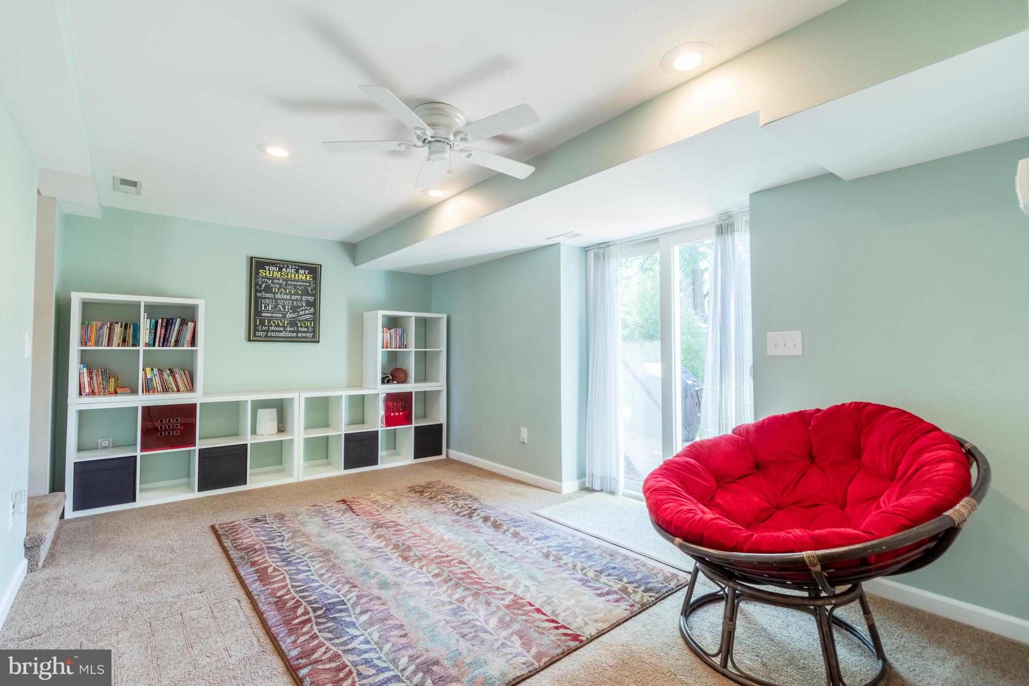 202 Sandra Road Wilmington, DE 19803 - Photo 11 of 25 Family room off the kitchen with sliders to patio