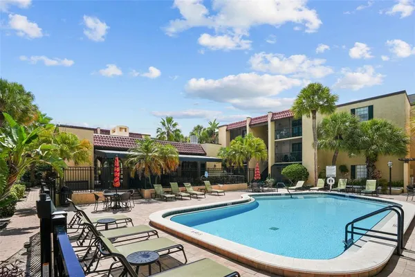 $1,999 | 108 Alameda Court, Unit 236, Tampa, FL 33609