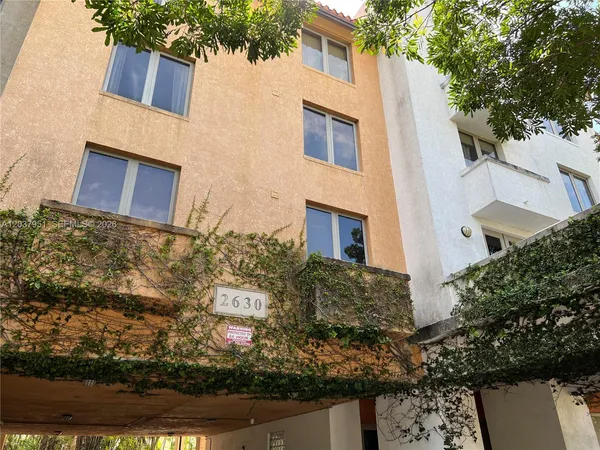 $2,354 | 2630 Southwest 28th Street, Unit 14, Miami, FL 33133