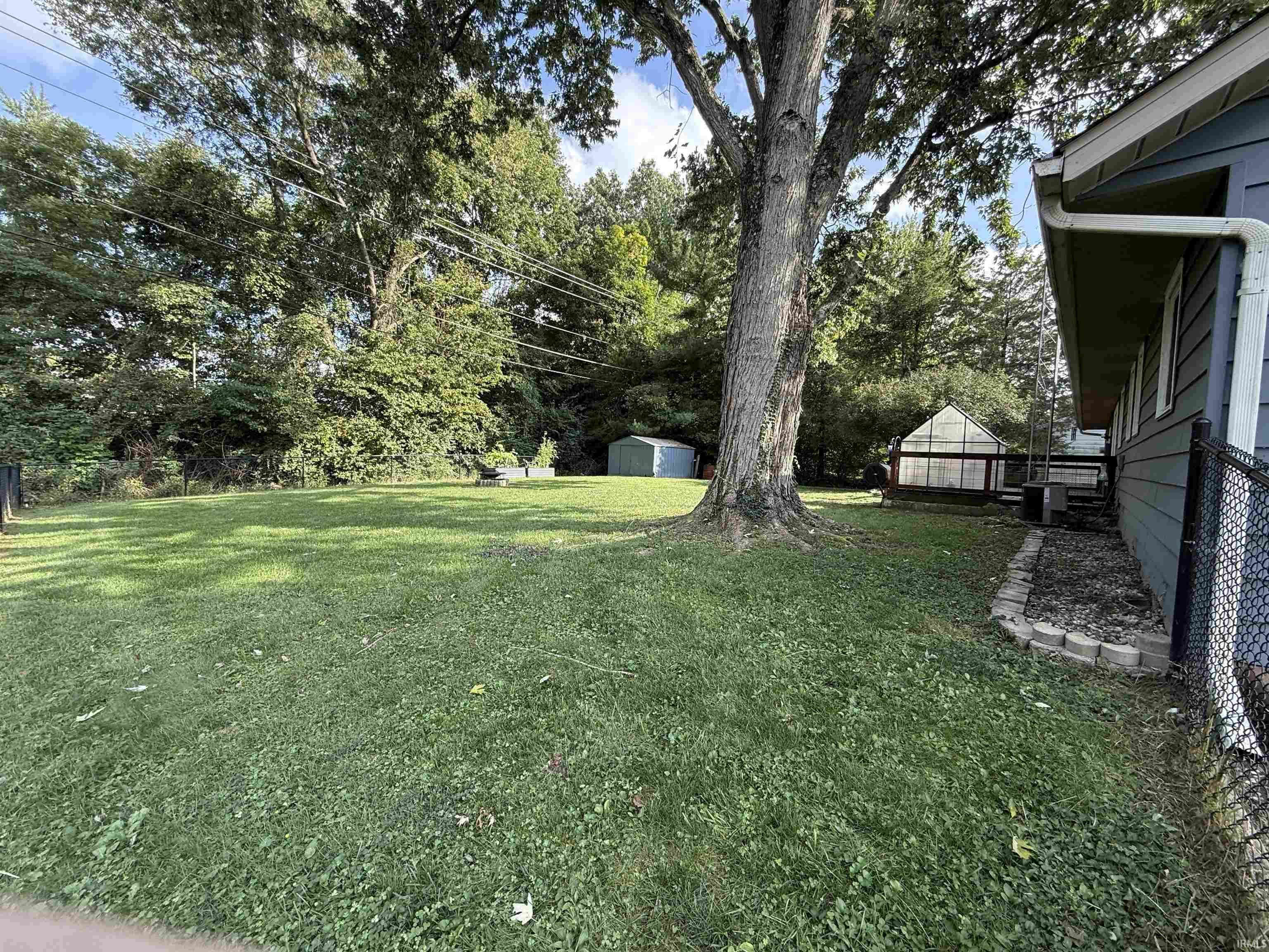4414 North Ridgewood Drive Bloomington, IN 47404 - Photo 5 of 18 Gallery Image 5