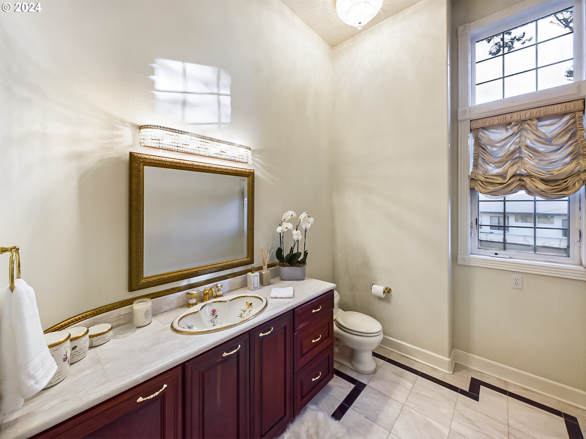 20417 Southwest Inglis Drive Beaverton, OR 97007 - Photo 12 of 45