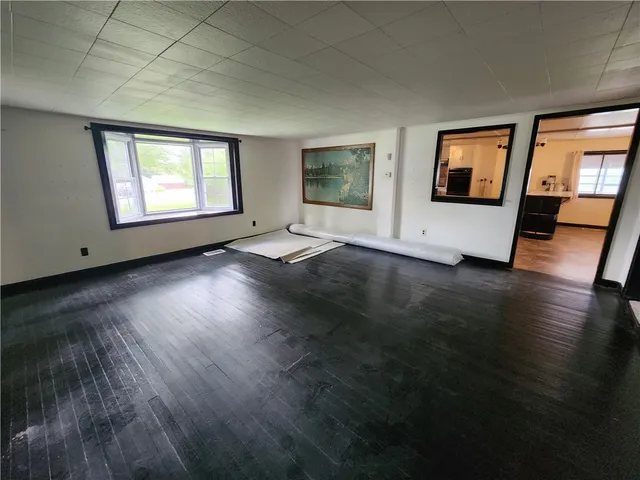 $199,000 | 88 Main Street, Leicester, NY 14481