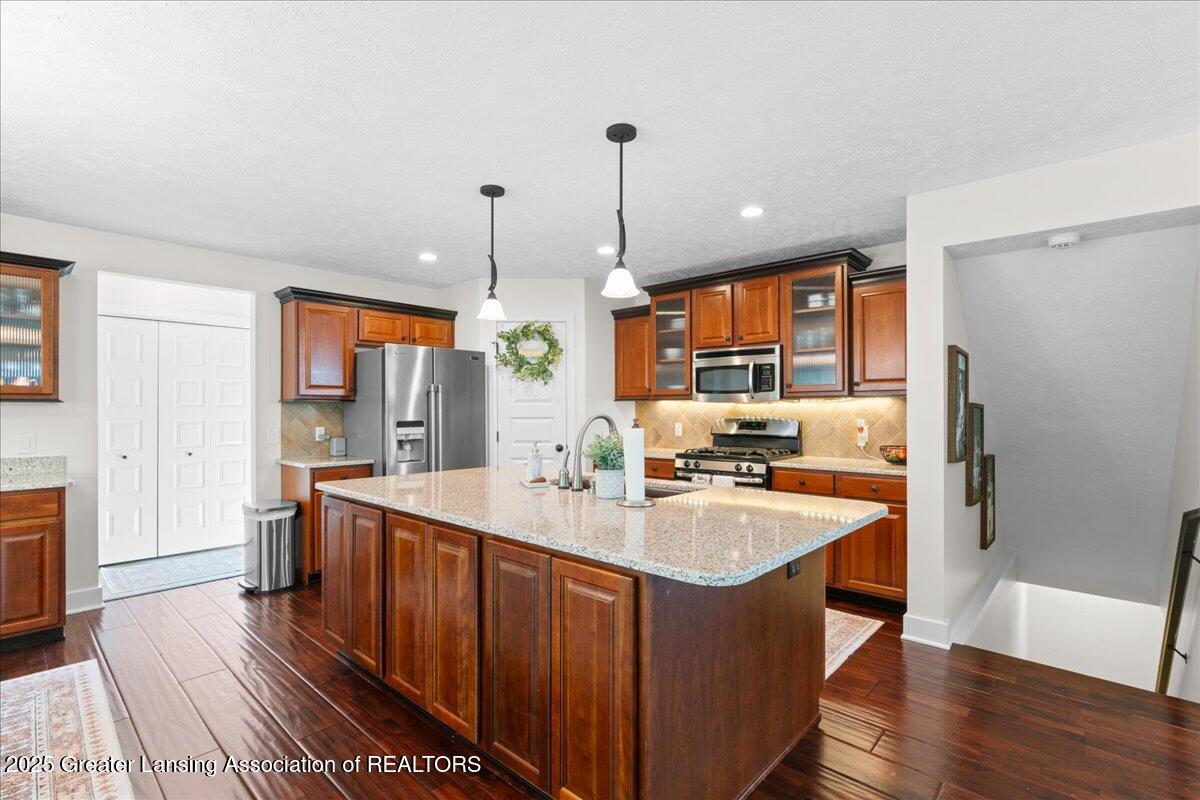 1491 Wellman Road Dewitt, MI 48820 - Photo 13 of 53 18-Media Jett - 31