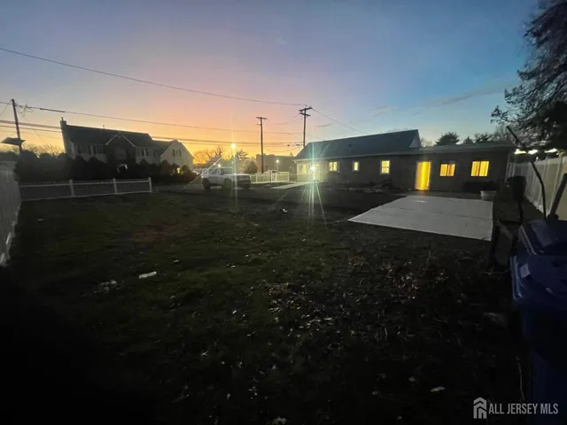 $2,700 | 1515 Thomas Avenue, North Brunswick, NJ 08902