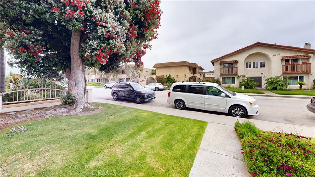 5117 West Wooley Road, Unit 1 Oxnard, CA 93035 - Photo 3 of 16