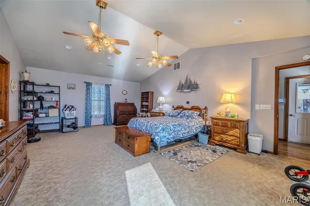 $599,000 | 23598 Falcon Road, Lebanon, MO 65536