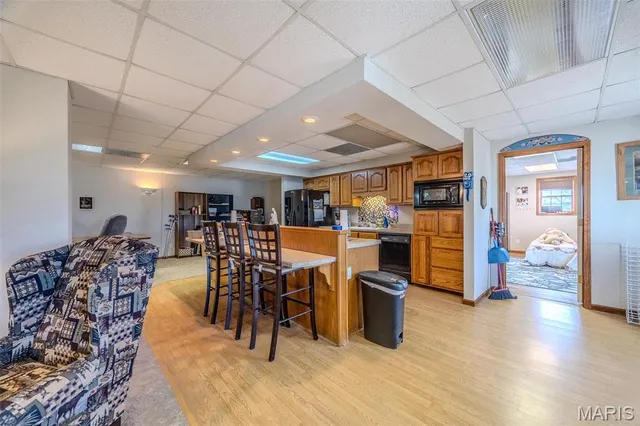 $599,000 | 23598 Falcon Road, Lebanon, MO 65536