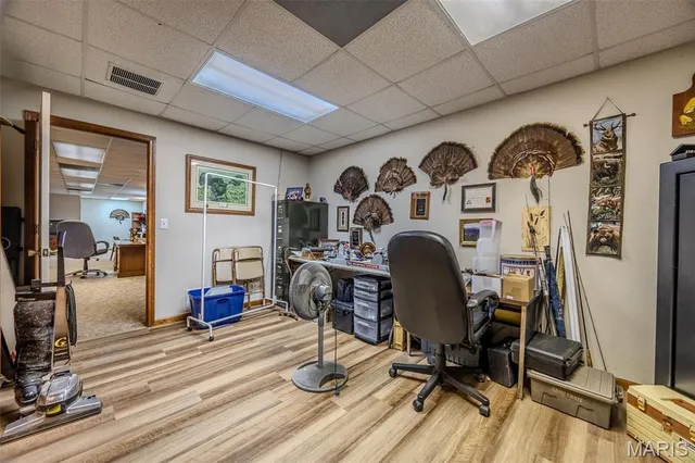 $599,000 | 23598 Falcon Road, Lebanon, MO 65536