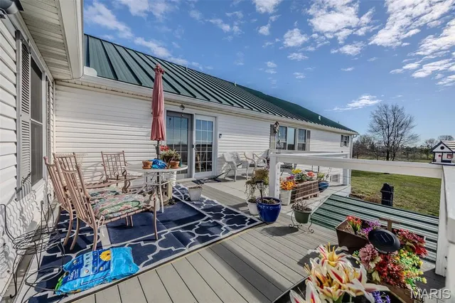 $599,000 | 23598 Falcon Road, Lebanon, MO 65536