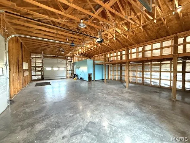 $599,000 | 23598 Falcon Road, Lebanon, MO 65536