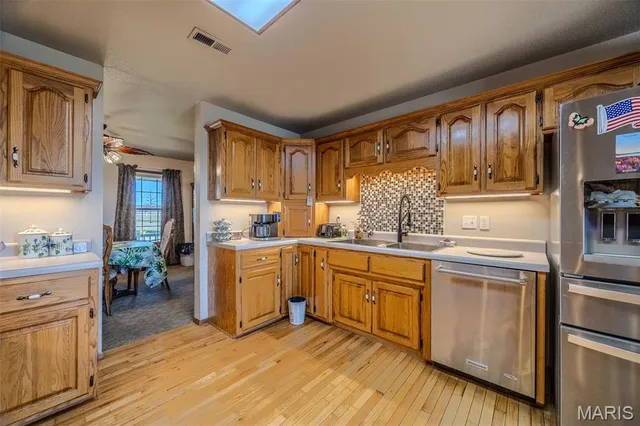 $599,000 | 23598 Falcon Road, Lebanon, MO 65536