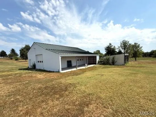 $599,000 | 23598 Falcon Road, Lebanon, MO 65536