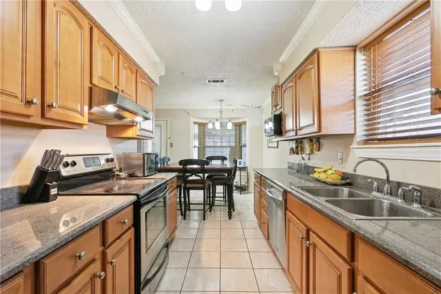 $179,900 | 1600 Lancaster Drive, Marrero, LA 70072