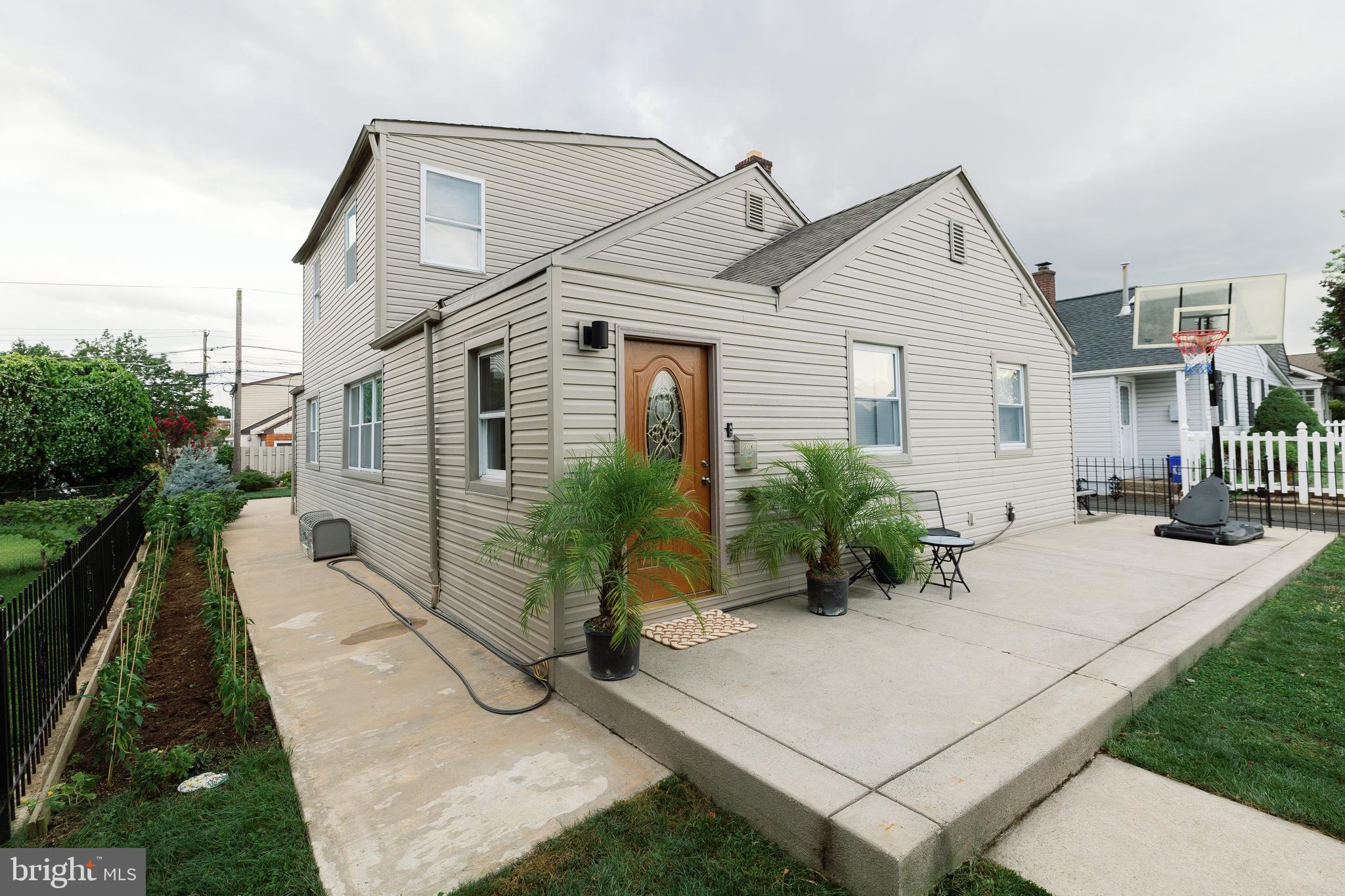3116 Fordham Road Philadelphia, PA 19114 - Photo 4 of 43 Gallery Image 4