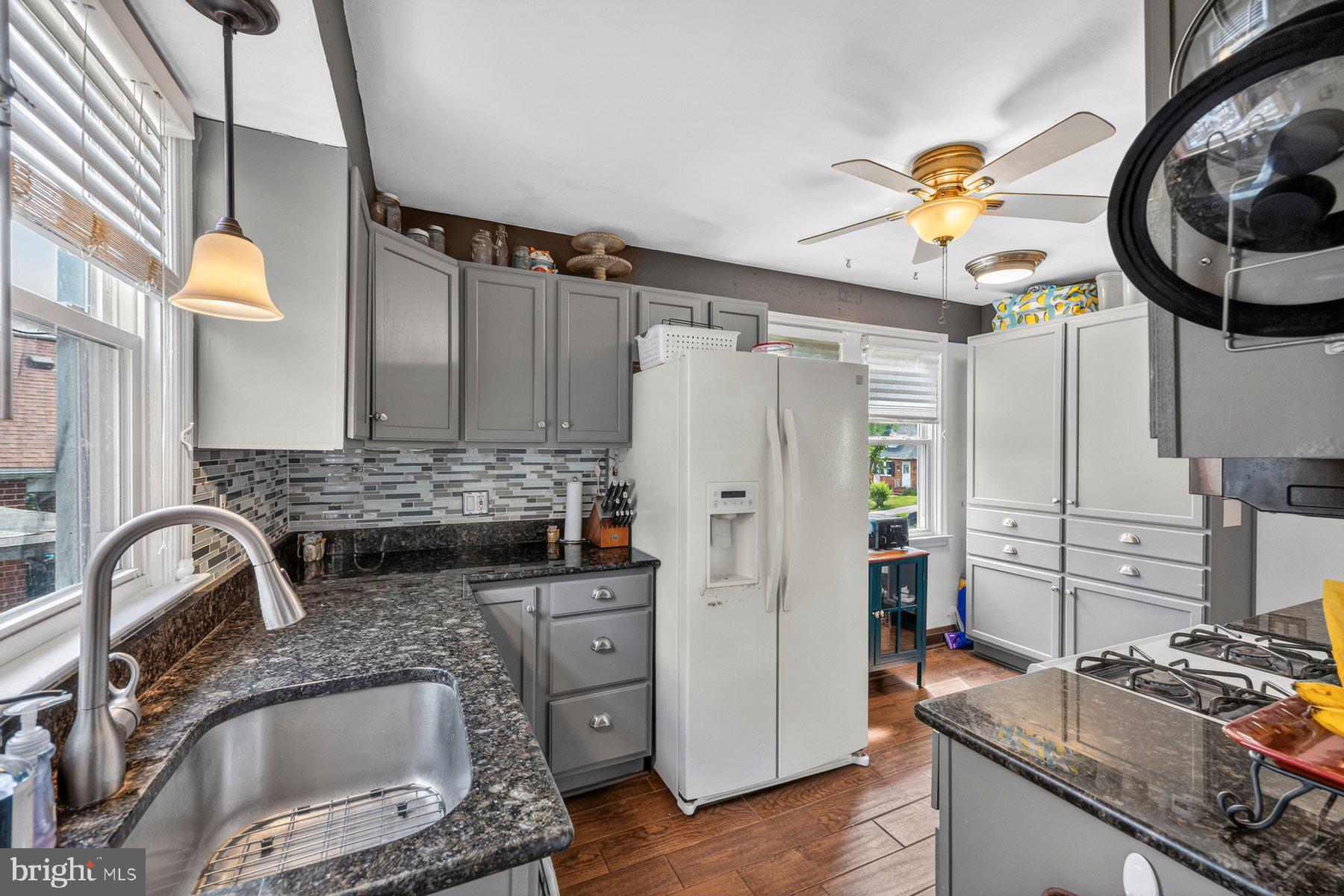5233 Dewitt Road Halethorpe, MD 21227 - Photo 18 of 36