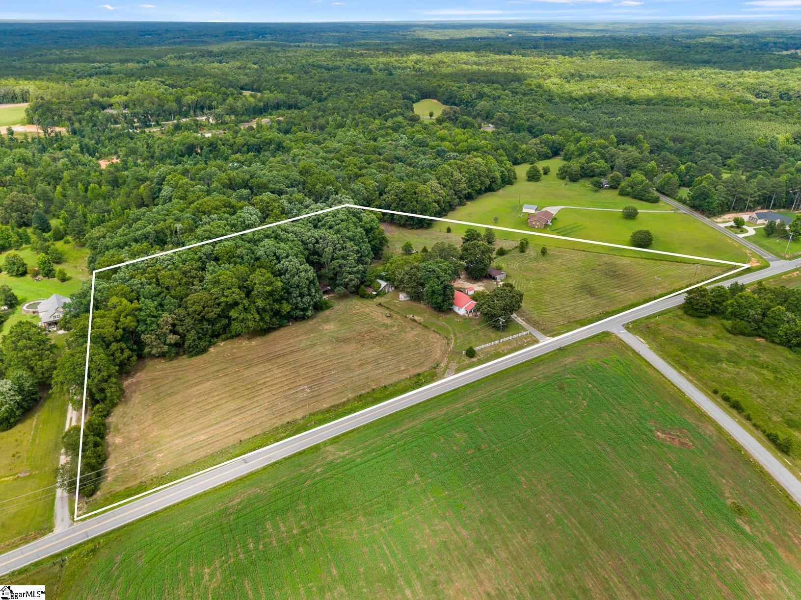 2045 Shady Grove Road Belton, SC 29627 - Photo 12 of 15