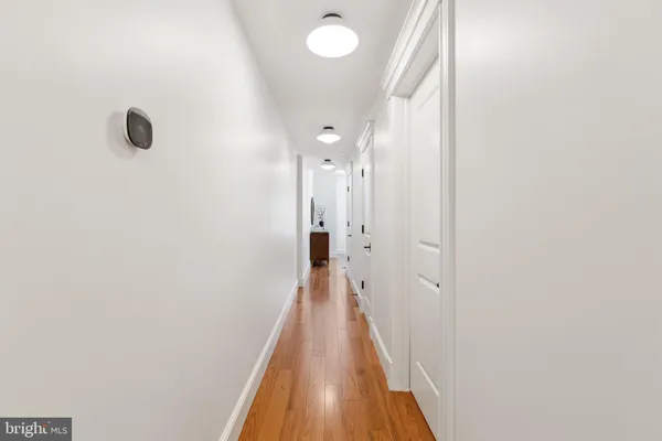 $5,500 | 1641 R Street Northwest, Unit 403, Washington, DC 20009