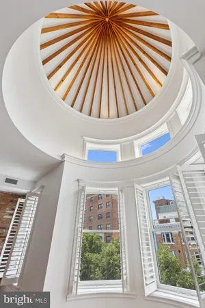 $5,500 | 1641 R Street Northwest, Unit 403, Washington, DC 20009