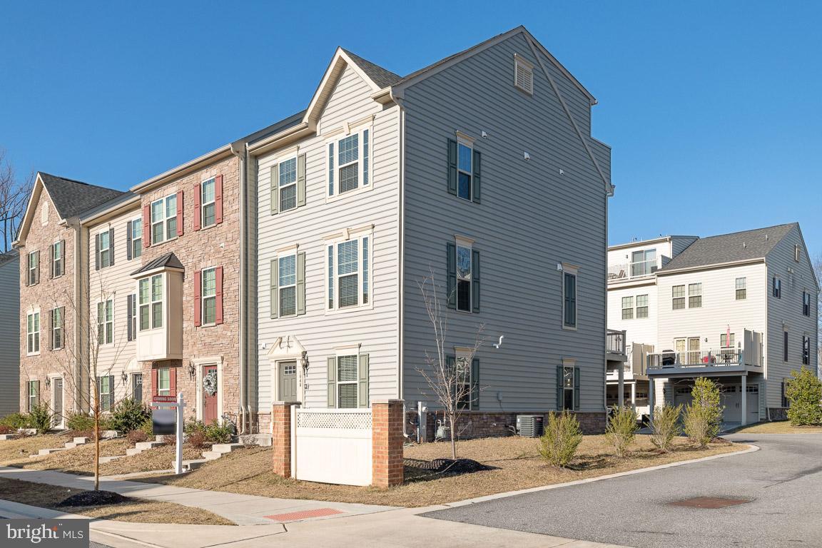 1048 Ramble Run Road Baltimore, MD 21220 - Photo 2 of 53 Spacious end unit