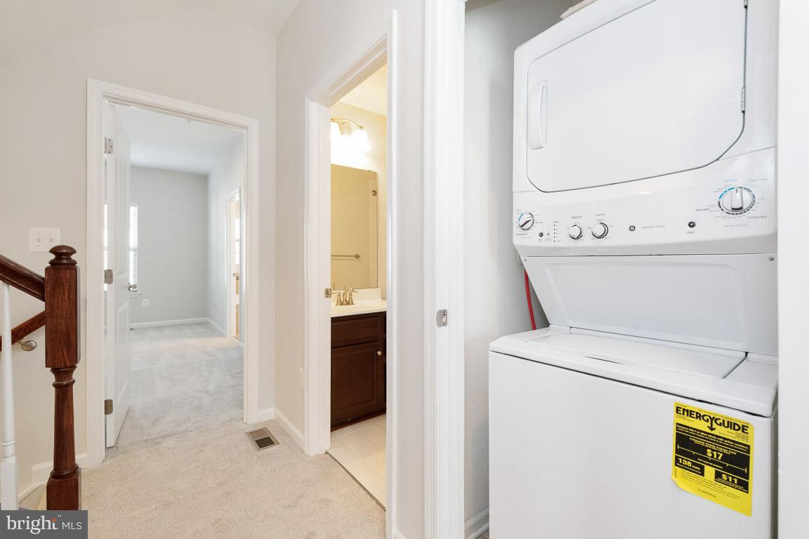 1048 Ramble Run Road Baltimore, MD 21220 - Photo 31 of 53 Washer/dryer on 3rd floor