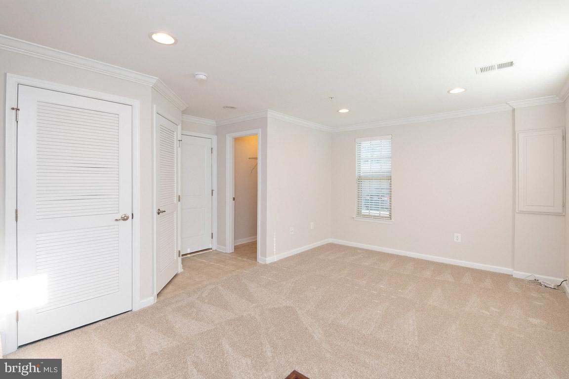 1048 Ramble Run Road Baltimore, MD 21220 - Photo 5 of 53