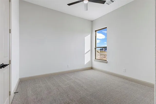 $709,900 | 117 Lila Lake Drive, Waxahachie, TX 75165