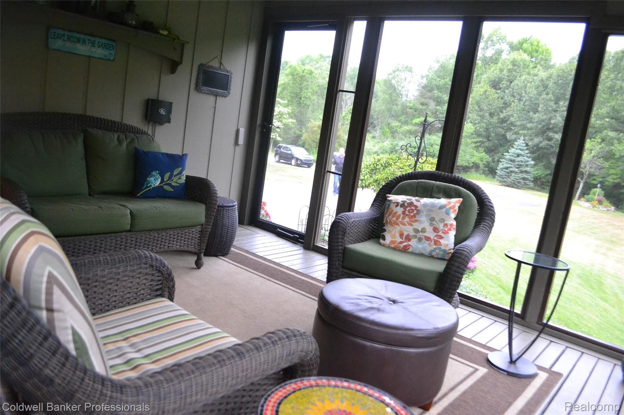 2895 Clark Road Lapeer, MI 48446 - Photo 49 of 59 DSC_0218.JPG