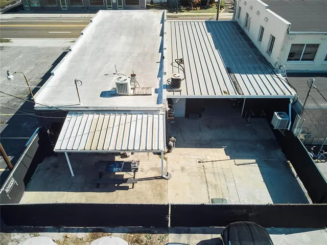 a view of a house with a sink