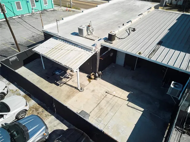 $699,000 | 1834 Tamiami Trail, Bradenton, FL 34205