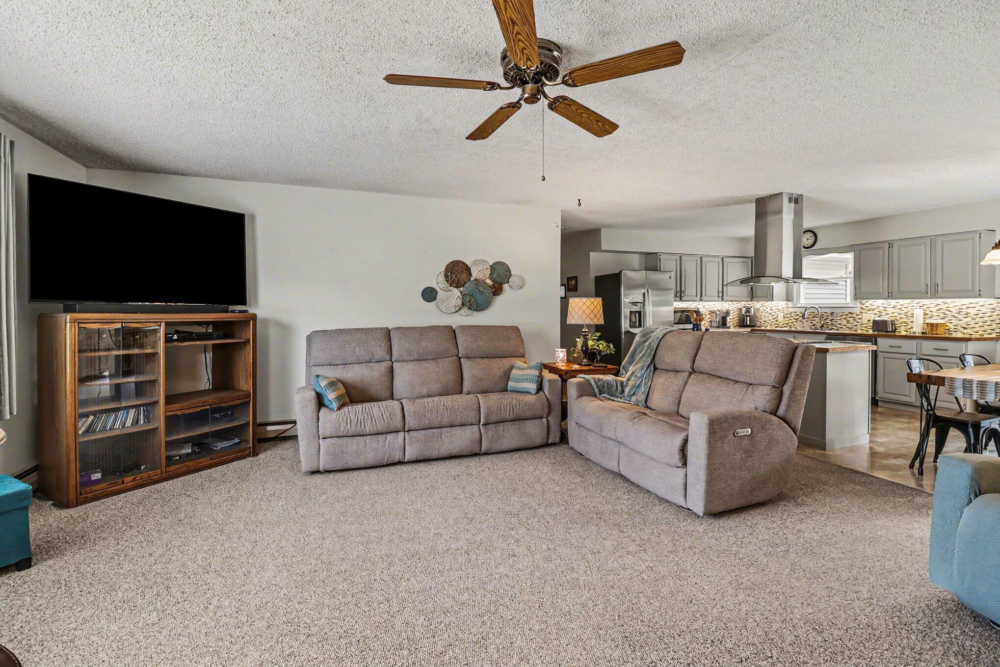 6335 Shagway Road Ludington, MI 49431 - Photo 11 of 36 008_file_2891