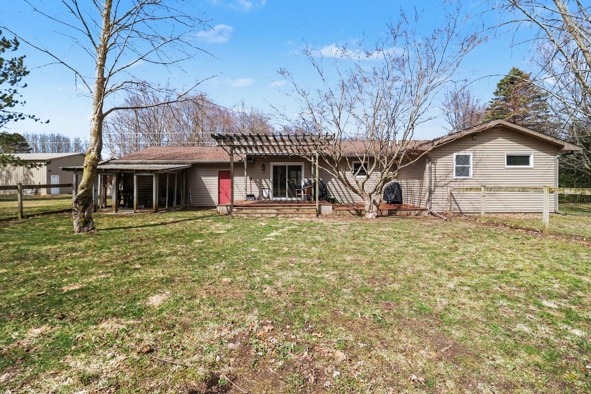 6335 Shagway Road Ludington, MI 49431 - Photo 2 of 36 027_file_6454