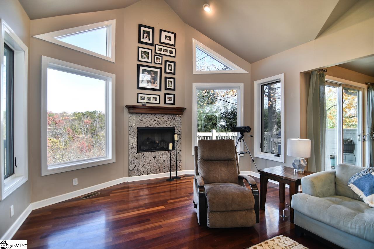 11 Altamont Forest Road Greenville, SC 29609 - Photo 2 of 35