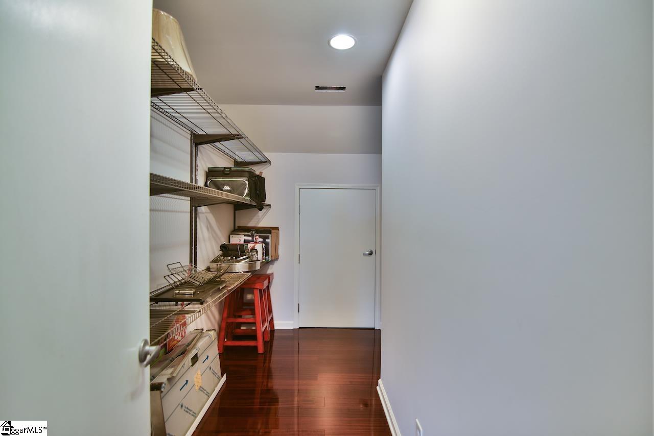 11 Altamont Forest Road Greenville, SC 29609 - Photo 25 of 35