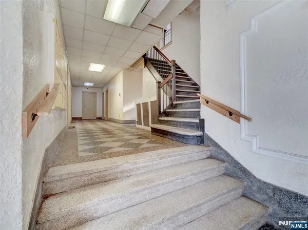 a view of entryway and hall