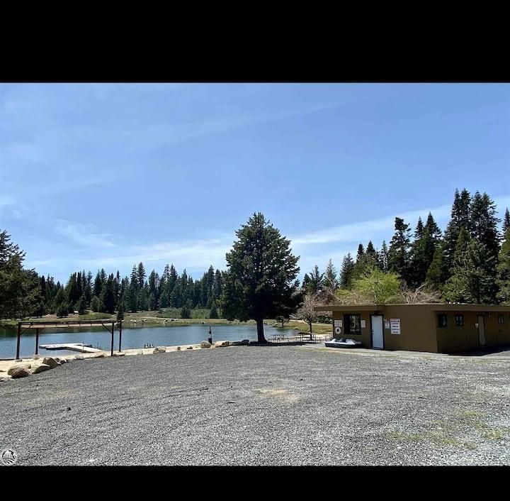 33840 Upper Leland Road, Unit B Pinecrest, CA 95364 - Photo 27 of 35