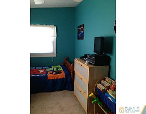47 Piersoll Road Old Bridge, NJ 08857 - Photo 14 of 14 Gallery Image 14