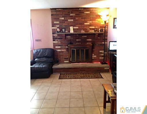 47 Piersoll Road Old Bridge, NJ 08857 - Photo 4 of 14 Gallery Image 4
