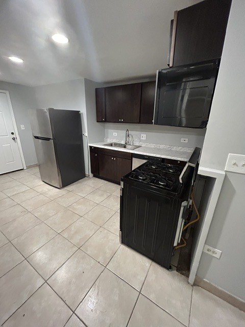 2300 South Ridgeway Avenue, Unit 1S Chicago, IL 60623 - Photo 5 of 16