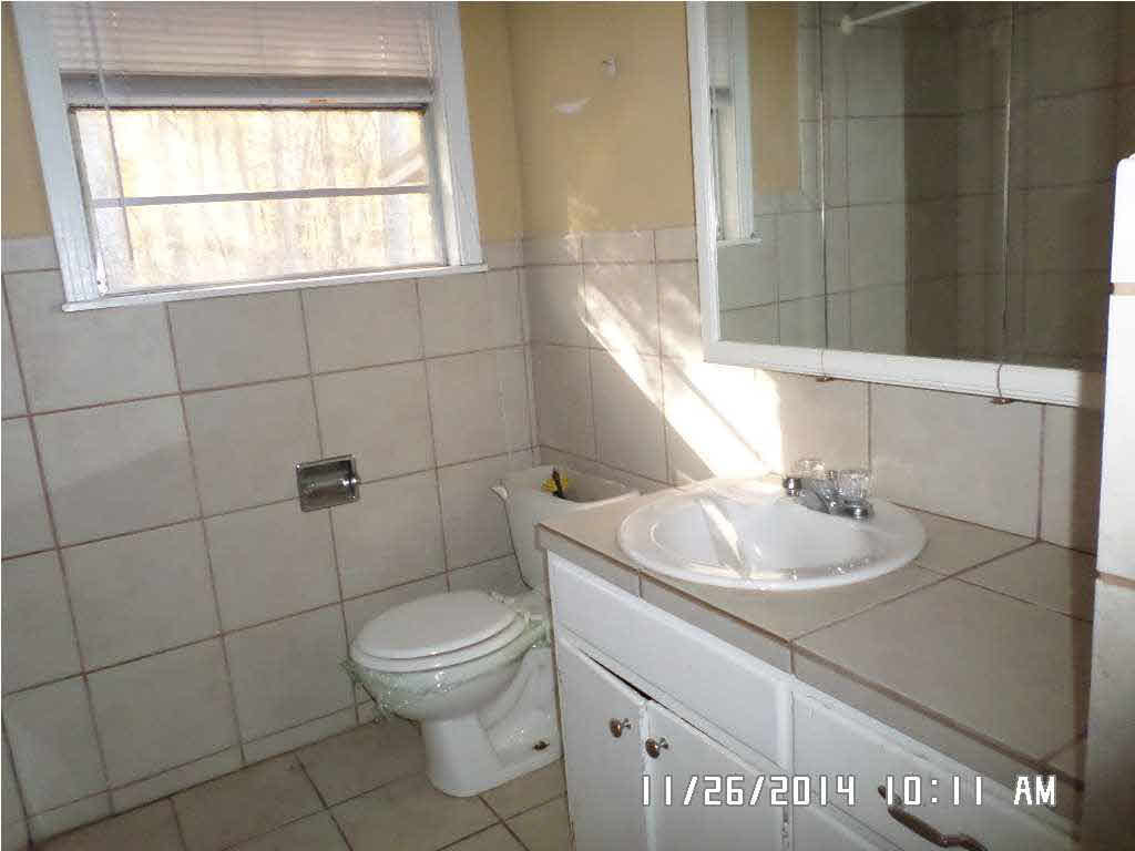 211 East Jackson Street Ridgeland, MS 39157 - Photo 8 of 12 Photo 8