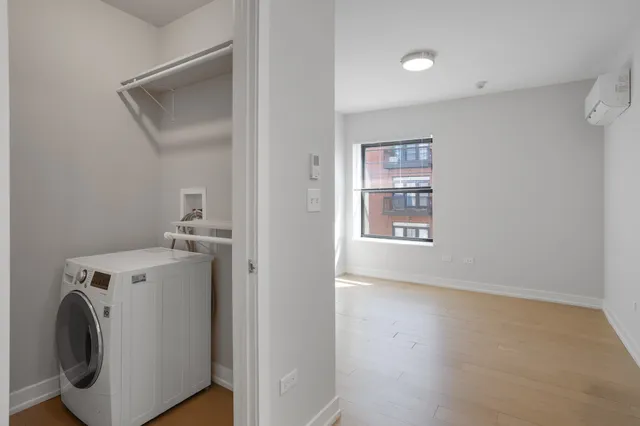 a view of utility room with washer and dryer