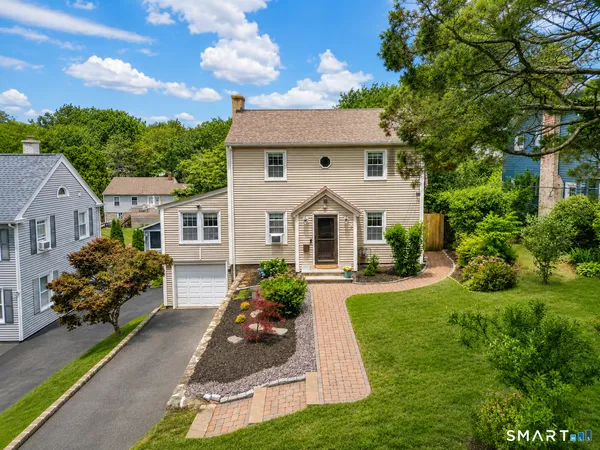 $459,900 | 29 Niles Hill Road, New London, CT 06320
