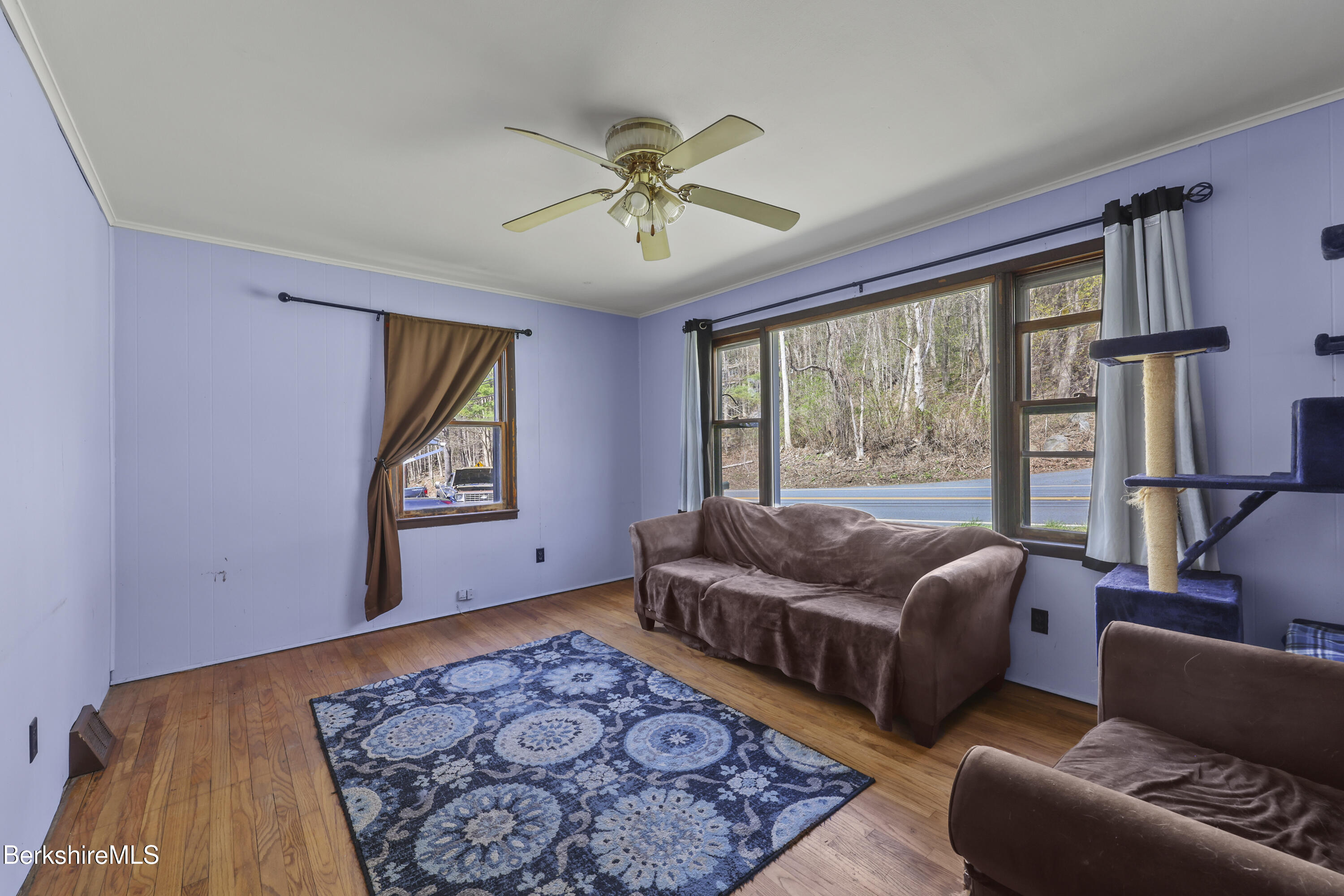 798 Mohawk Trail North Adams, MA 01247 - Photo 5 of 15 Living Room