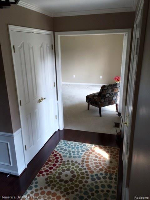 25833 Mulberry Lane Novi, MI 48374 - Photo 3 of 18