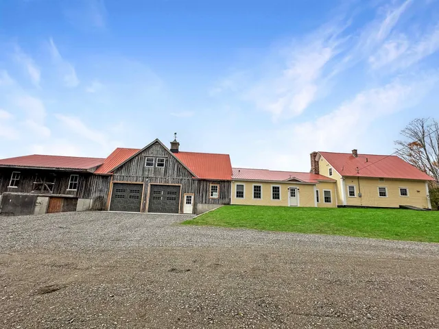 $895,000 | 386 South Hill Road, Colebrook, NH 03576